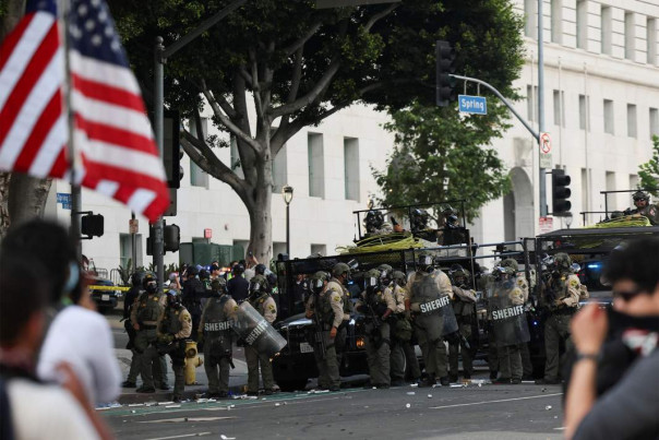 Уделать Америку снова: как новая волна насилия в США поляризует общество