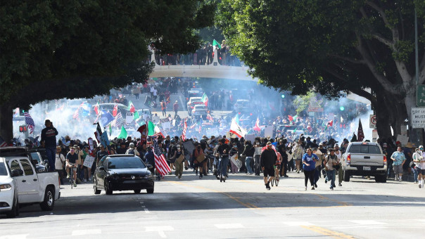 Уделать Америку снова: как новая волна насилия в США поляризует общество