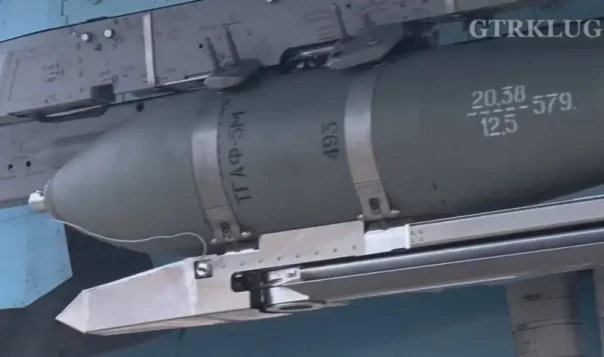 Авиабомбы ФАБ-3000 М54 кучно ударили по пункту дислокации ВСУ в Сумской области