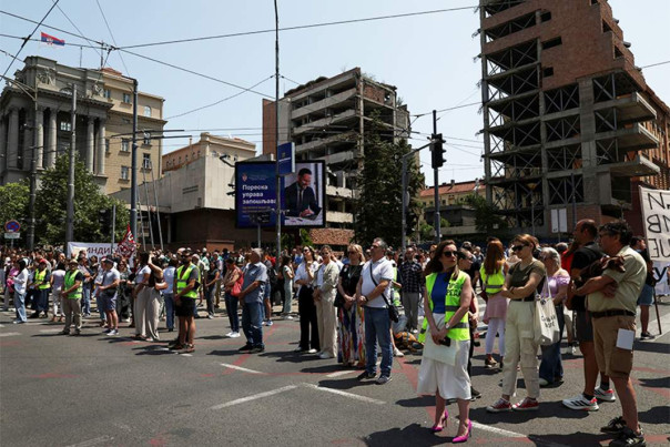 Блокада Белграда: на сторону протестующих сербов переходят знаменитости