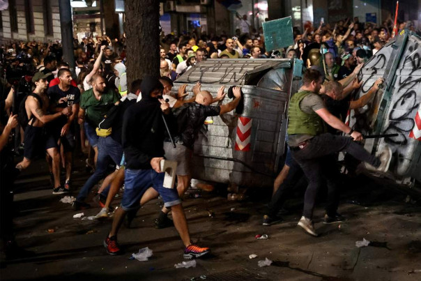 Блокада Белграда: на сторону протестующих сербов переходят знаменитости