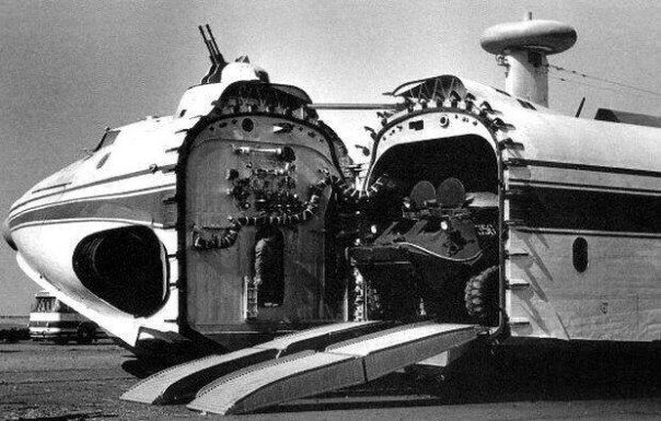 «Бохайский монстр»: загадочный экраноплан замечен в Китае