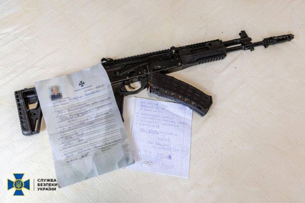 Цирк от СБУ: &laquo;Агент ФСБ&raquo;, переодетый в СБУ, пытался убить командира &laquo;Волков Да Винчи&raquo;