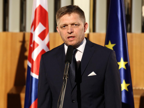 Фицо объяснил отказ Словакии поддержать очередной пакет санкций ЕС против России