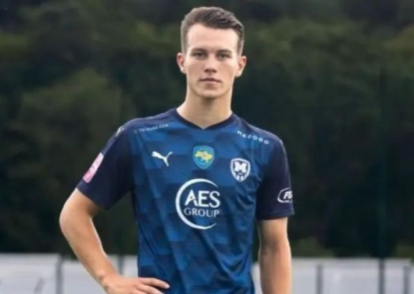 Форвард харьковского &laquo;Металлиста&raquo; сбежал с Украины за границу