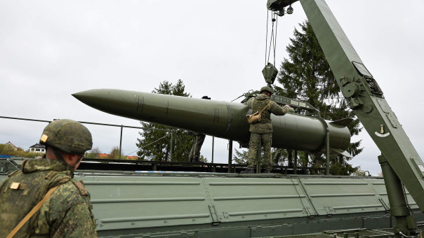 Повестка с неба: к чему приведут удары по украинским военкоматам