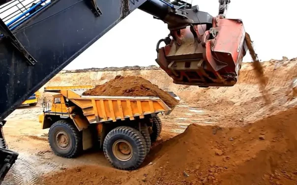 Семь бед – один ответ: зачем Киеву понадобилось рассекретить данные о собственных недрах