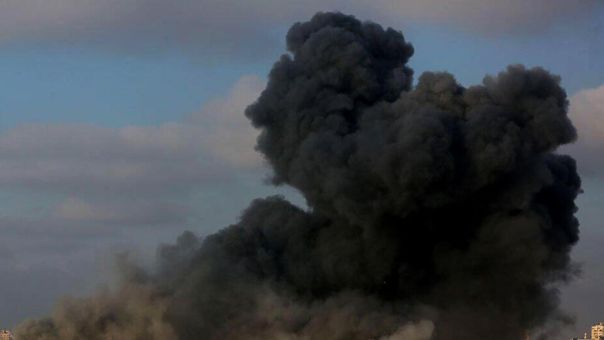 Автомобиль взорвался в Киеве