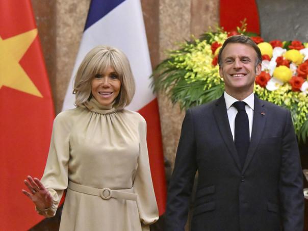 &laquo;Я видел&raquo;: Трамп удивительно высказался по поводу гендерной принадлежности жены Макрона