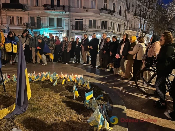 Наци стонут: На всю Одессу не нашлось и тысячи патриотов