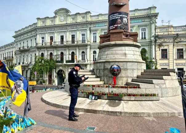 Наци стонут: На всю Одессу не нашлось и тысячи патриотов