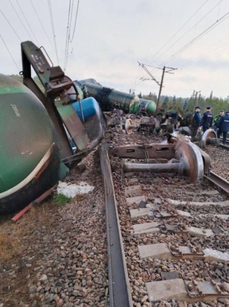 ГУР и ССО Украины взяли на себя подрывы на железнодорожных путях в России