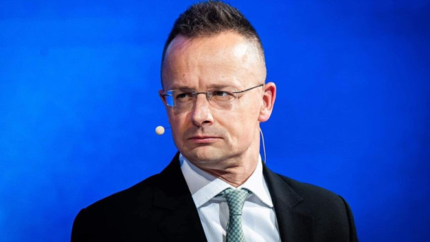 Хорватский вариант &laquo;альтернативного&raquo; транзита нефти не устраивает Венгрию и Словакию