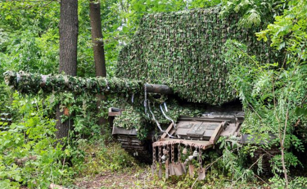 Танки на СВО: &laquo;мангала&raquo; мало &mdash; нужен гномик Вася