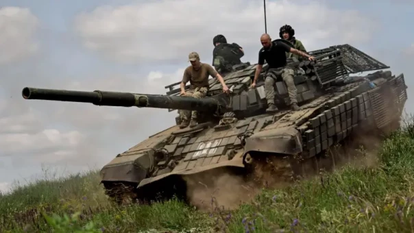 ВСУ уходят из-под удара, отступая на ряде направлений, зато надеются на «Добропольский котёл»