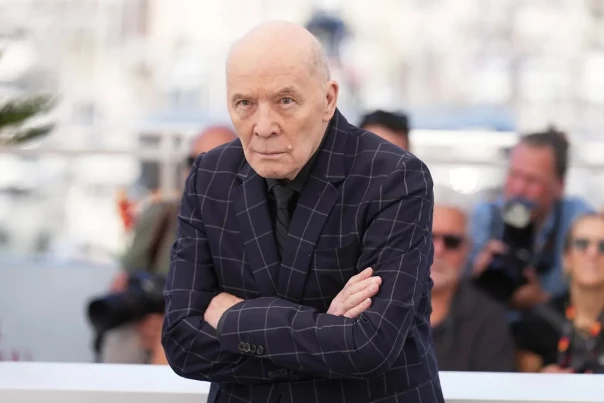 «Мне наплевать на Россию»: Шокирующая правда об актёрах, которых обожали миллионы