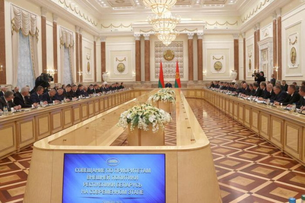 Не только Америка: белорусская дипломатия активизируется на украинском и европейском направлениях