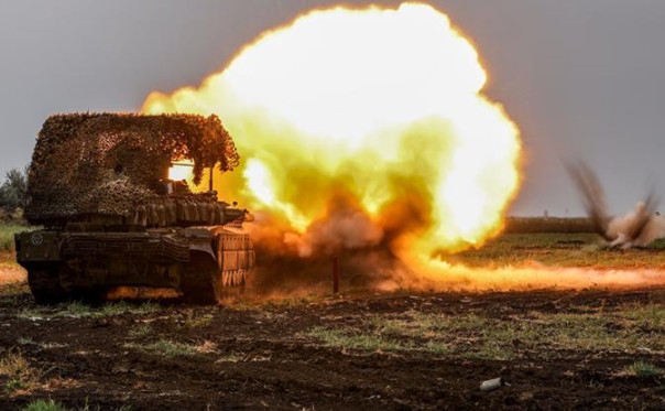 &laquo;Обстановка тяжелая, русня стягивает силы&raquo;: ВСУ начинают покидать Красный Лиман, но это еще не драп