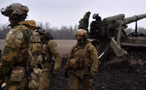 Вендетта в Купянске: Запорожские &laquo;мобики&raquo; прижали к земле нацгвардию из Киева, в ход пошли гранатометы