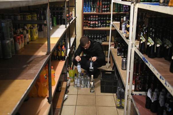 Вот такое палево: кто травит россиян поддельным алкоголем