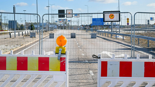 Забор на российско-финской границе стал достопримечательностью