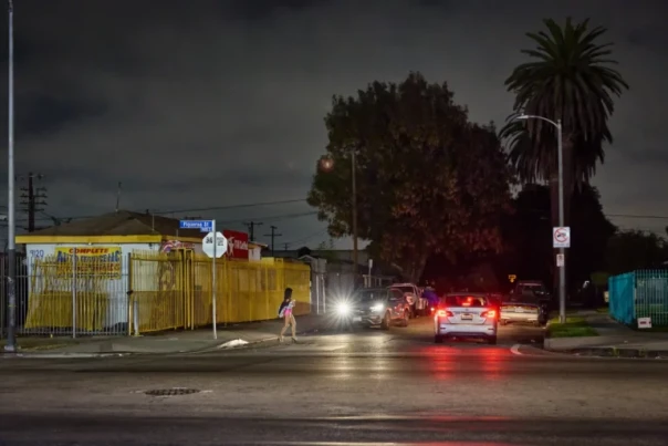 Закон Гэвина Ньюсома, прикрывающий проституцию, создал в центре Лос-Анджелеса секс-рынок, заполненный 12-13-летними девочками