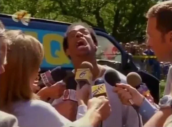 Какой микрофюрер, такой и реквием. Александр Роджерс