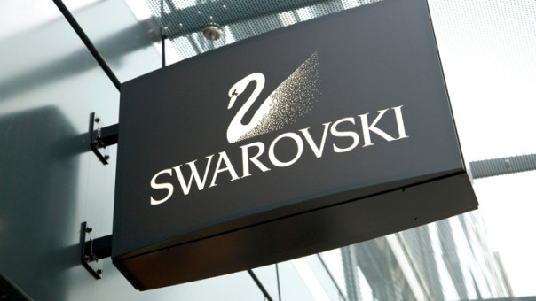 Le Parisien: ювелирный магазин Swarovski ограбили в Париже на &euro;200 тыс.