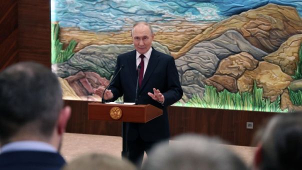 Русское добро должно быть с кулаками