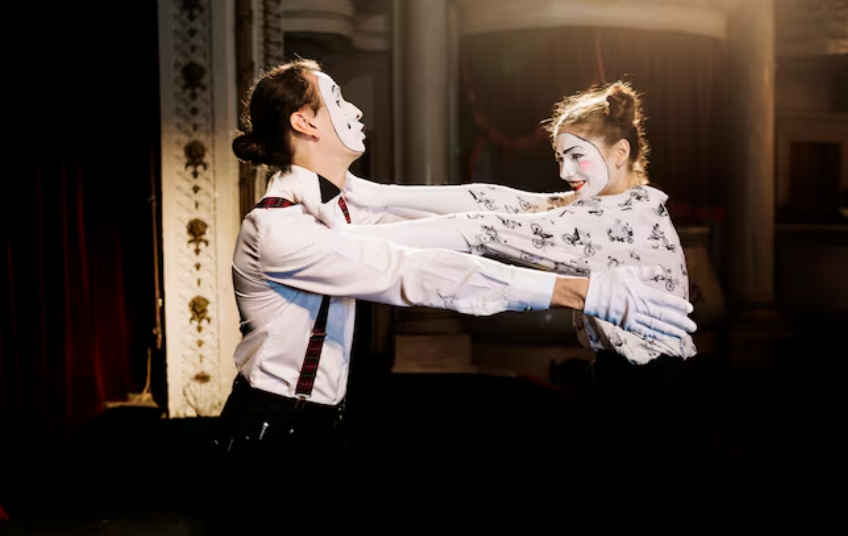 Уроки сценического движения: мастерство тела на сцене