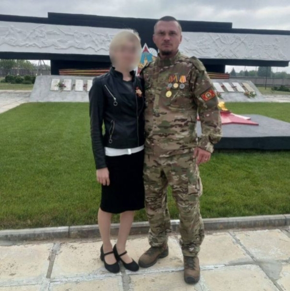 &laquo;Украли память&raquo;: у бойца СВО похитили из посылки китель с наградами