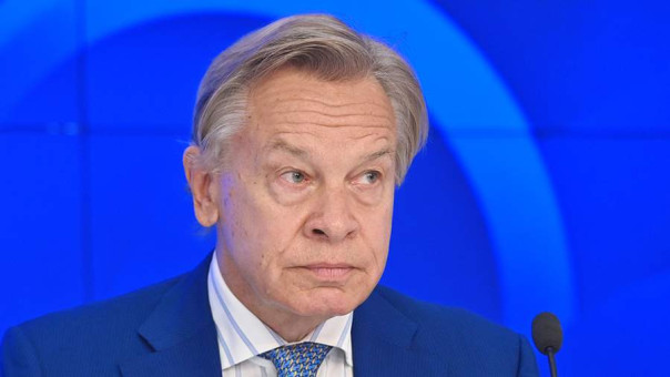 Алексей Пушков: Макрон что-то понял или опять блефует?