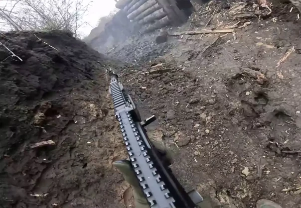 Ликвидация «котла» в Димитрове: «ФАБ попал по дому, где держался взвод. Такие кадры рвут нервы»