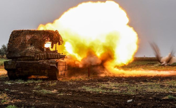 Жёсткие бои за Гришино: Сырский бросил в бой 425-й «тюремный полк», пытаясь разжать капкан