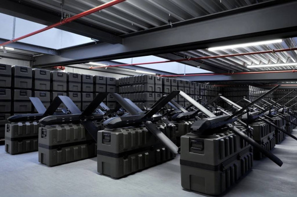 Bloomberg: Киев приостановил заказ ударных БПЛА у немецкой Helsing из-за неудач на фронте