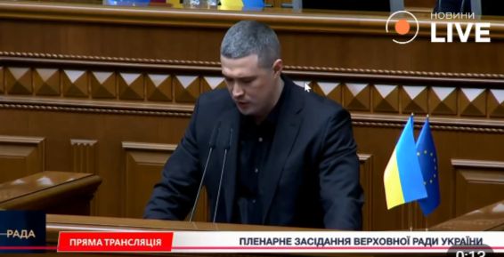 Два миллиона 200 тысяч украинцев бегают от службы в армии