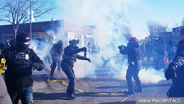 Кровь в Миннеаполисе стала предвыборным подарком демократам