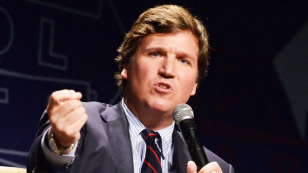 Такер Карлсон: США не могут осуждать Россию за СВО на Украине после нападения на Венесуэлу