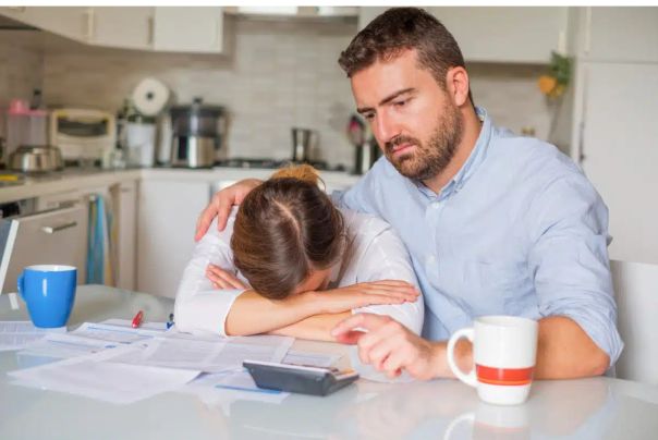 9 из 10 американцев считают, что в США разразился полномасштабный &laquo;кризис стоимости жизни&raquo; - опрос