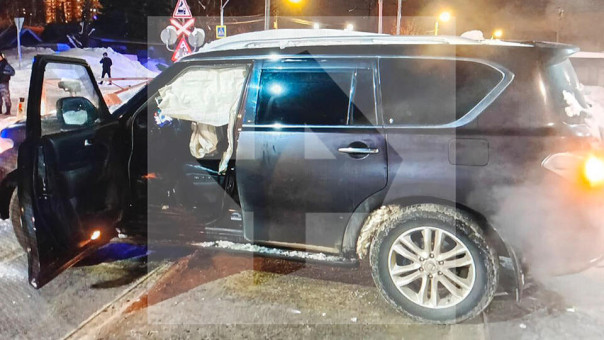 Один человек пострадал при взрыве в автомобиле на ж/д переезде в Подмосковье