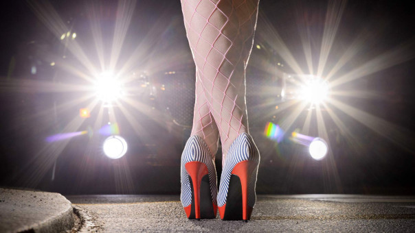 Прилетели бабоньки: почему растет украинская проституция в Швеции