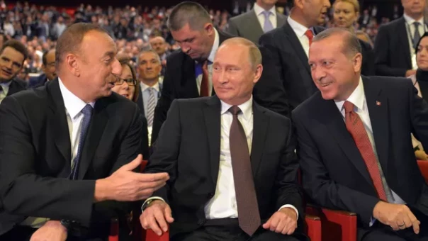 Баку не будет дразнить Тегеран. Агрессоры пока отказываются разыгрывать азербайджанскую карту в Иране. Владимир Скачко