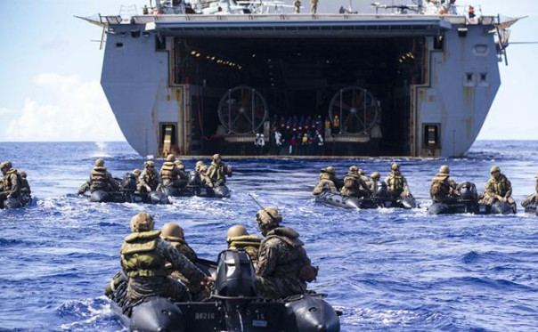 Бешеный десант Трампа-2: &laquo;Морпехи &mdash; крепкие парни, но иранцы перебьют их за несколько дней, как куропаток&raquo;