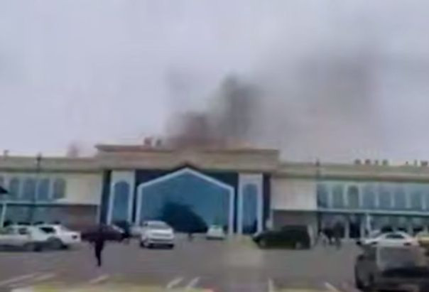 Дрон-камикадзе Shahed-136 нанес удар по азербайджанскому аэропорту Нахичевань.