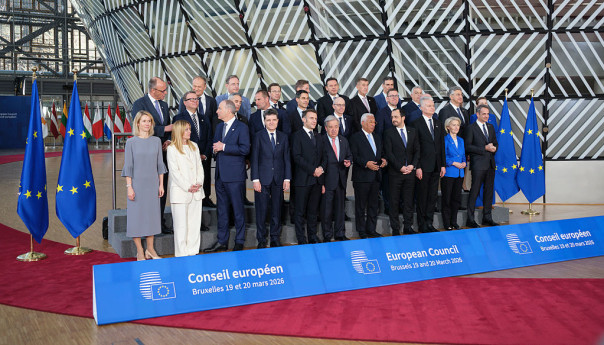 «Инструмент политического шантажа»: как развивается ситуация вокруг блокирования Венгрией кредита Украине на €90 млрд