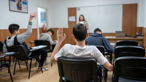 "Известия": общественники призвали отправлять непослушных учеников в спецшколы