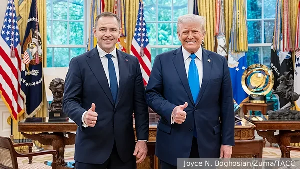 Президент Польши злит армию и премьера ради интересов Америки