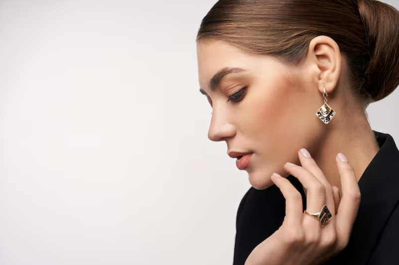 Иллюзия безупречности: зачем при выборе дорогих камней критически необходимо заключение профессионального геммолога