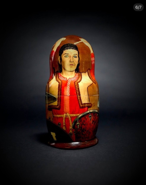 ШкандалЪ днА. Очередной.