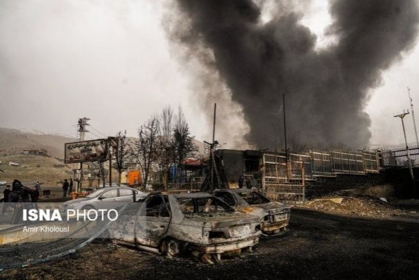 США и Израиль поразили четыре нефтехранилища и один центр по перекачке и производству нефти в Иране. Нанесён удар по заводу Isfahan Optics Industries